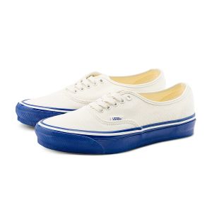 LX AUTHENTIC 44男女帆布鞋
